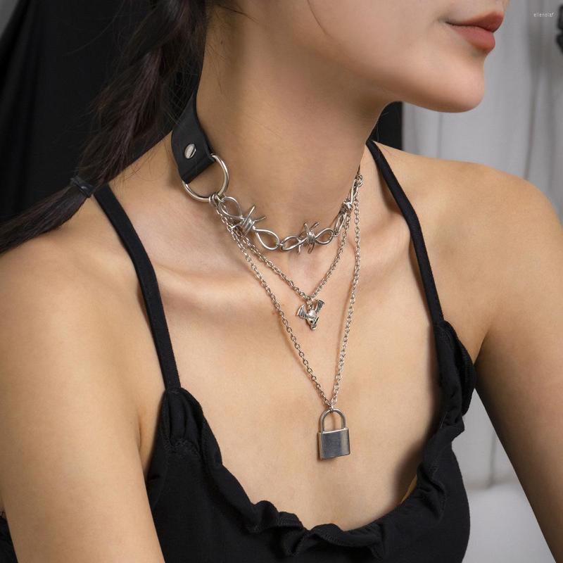 Choker Trends Alloy Black Leather Thorn Skull Lock Chokers Clavicle Chain Necklace Jewelry For Women Fashion Vintage Party Wholesale
Choker Trends Alloy Black Leather Thorn Skull Lock Chokers Clavicle Chain Necklace Jewelry For Women Fashion Vintage Party Wholesale