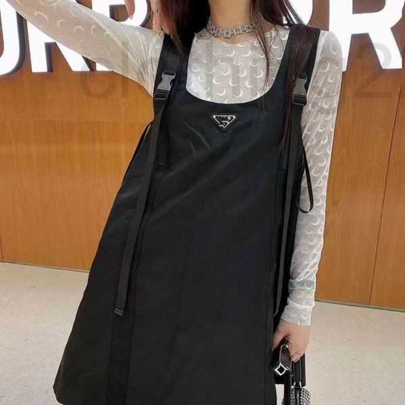 designer Spring Summer Women Dress High Quality Fashion Short Sleeve Skirt Different Models Nylon Material Siamese Dresses 74JG, Ly5306
designer Spring Summer Women Dress High Quality Fashion Short Sleeve Skirt Different Models Nylon Material Siamese Dresses 74JG, Ly5306