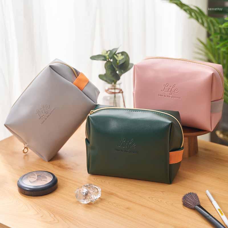 Jewelry Pouches 1pcs 16.5x7x12cm PU Leather Waterproof Cosmetic Bag Women's Large Capacity Portable Travel Ins Air Washing Storage
Jewelry Pouches 1pcs 16.5x7x12cm PU Leather Waterproof Cosmetic Bag Women's Large Capacity Portable Travel Ins Air Washing Storage