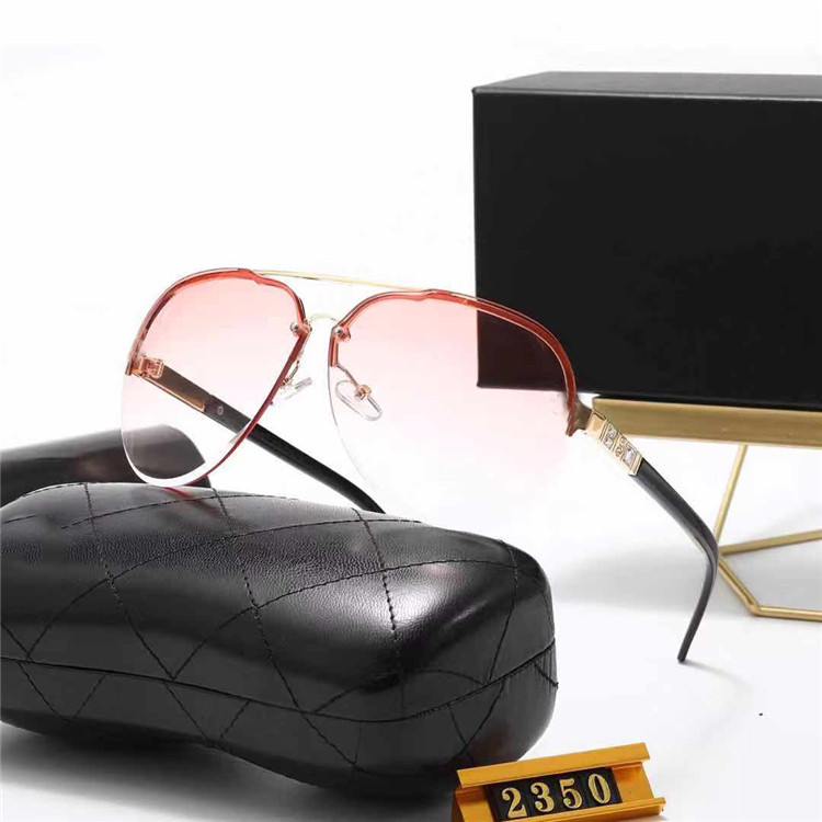 Designer Eyeglasses Sunglasses Luxury Eyeglasses Gradient Lenses Sunglasses Women Mixed Colors Classic Men's Optical Glasses Full Frame Customizable
Designer Eyeglasses Sunglasses Luxury Eyeglasses Gradient Lenses Sunglasses Women Mixed Colors Classic Men's Optical Glasses Full Frame Customizable