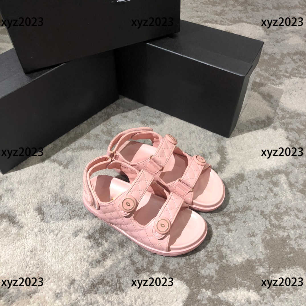 Kids Sandals Girl Slippers Child Shoes Summer Ankle-Wrap Cost Price comfortable design Box Packaging Children's Size 26-35, Multi-color
Kids Sandals Girl Slippers Child Shoes Summer Ankle-Wrap Cost Price comfortable design Box Packaging Children's Size 26-35, Multi-color