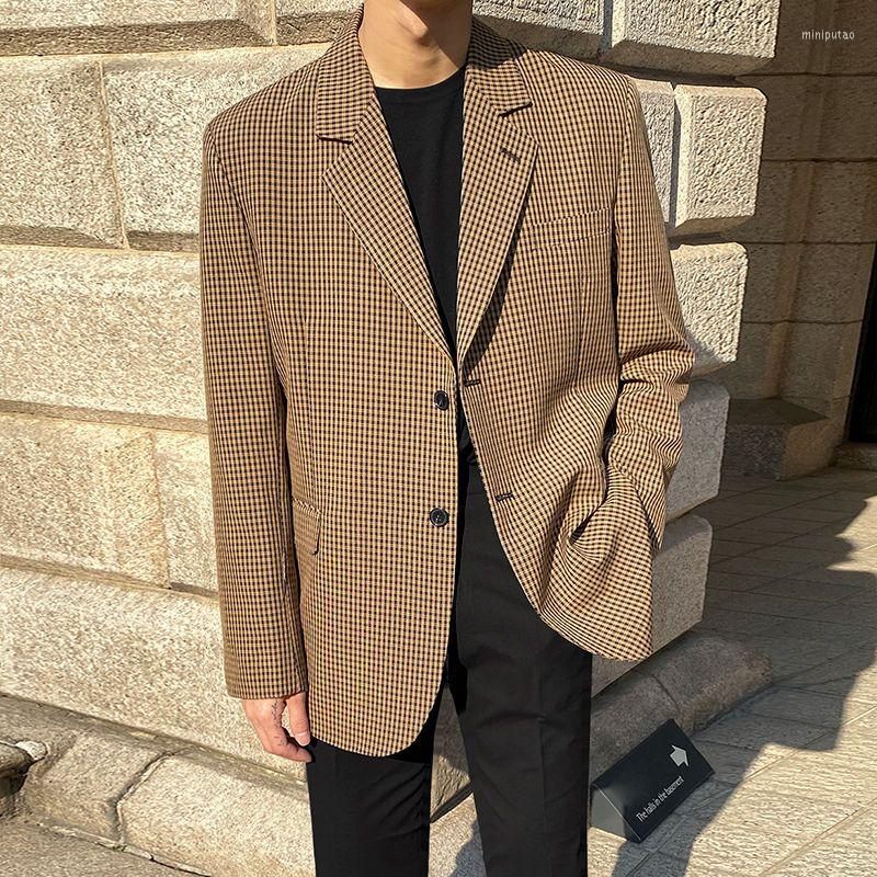Men's Suits 2023 Spring Korean Version Of Youth Plaid Small Suit Trend Handsome Leisure Men's Coat Top, Auburn
Men's Suits 2023 Spring Korean Version Of Youth Plaid Small Suit Trend Handsome Leisure Men's Coat Top, Auburn