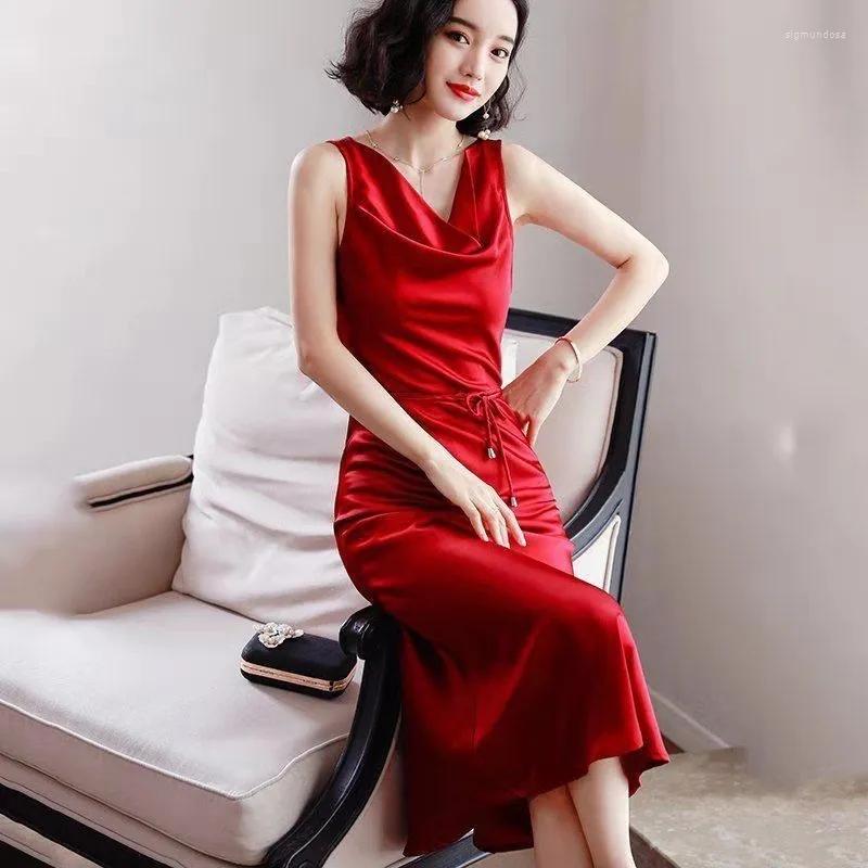 Casual Dresses Spring Summer 2023 Woman V-neck Red Dress Elegant Satin Solid Sleeveless Tank Ladies Long Party Sexy Vestidos, Beige
Casual Dresses Spring Summer 2023 Woman V-neck Red Dress Elegant Satin Solid Sleeveless Tank Ladies Long Party Sexy Vestidos, Beige