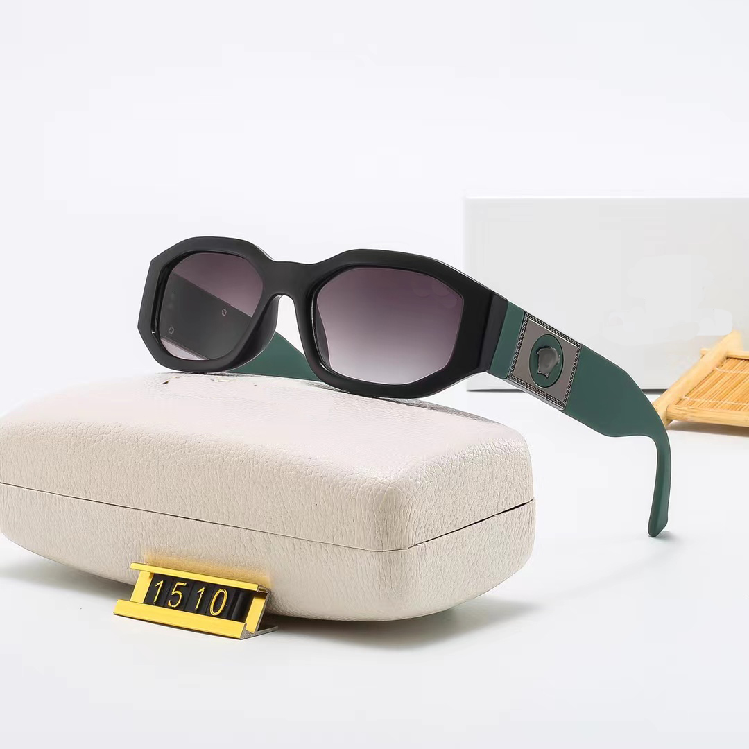 versate Sunglasses Multiple styles of frames male female Summer Sunglasses frames Designer Black glasses glasses Clear sunglasses
versate Sunglasses Multiple styles of frames male female Summer Sunglasses frames Designer Black glasses glasses Clear sunglasses