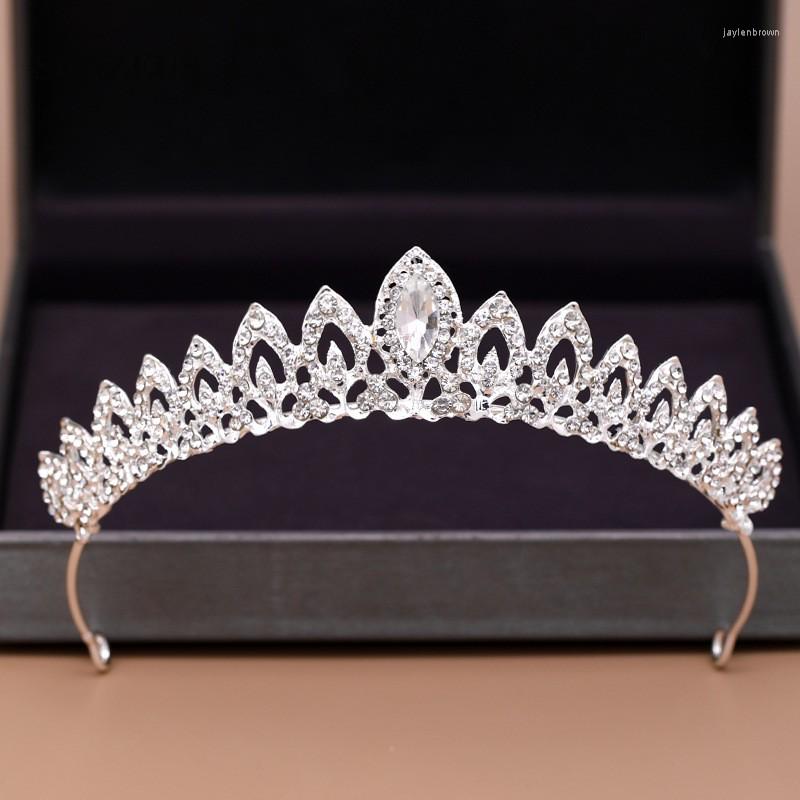 Headpieces Glitter Crystals Bridal Tiaras Princess Birthday Crowns Wedding Headband For Brides Accessories 2023 SQ463
Headpieces Glitter Crystals Bridal Tiaras Princess Birthday Crowns Wedding Headband For Brides Accessories 2023 SQ463