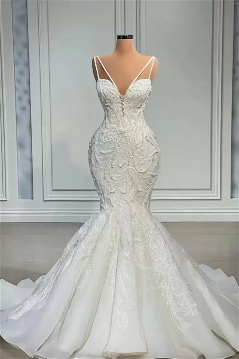 Gorgeous Lace Mermaid Wedding Dresses Luxury Beads Lace Appliques Sexy Spaghetti Straps Arabic Dubai Long Bridal Gowns Custom Made BC15231, Same as image
Gorgeous Lace Mermaid Wedding Dresses Luxury Beads Lace Appliques Sexy Spaghetti Straps Arabic Dubai Long Bridal Gowns Custom Made BC15231, Same as image
