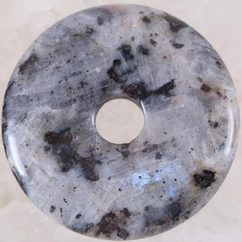 Pendant Necklaces Natural Stone Donut Necklace 30mm Round Circle Healing Real Gray Labradorite Bead For Women Men Jewelry Gift 1Pcs K836Pend
Pendant Necklaces Natural Stone Donut Necklace 30mm Round Circle Healing Real Gray Labradorite Bead For Women Men Jewelry Gift 1Pcs K836Pend
