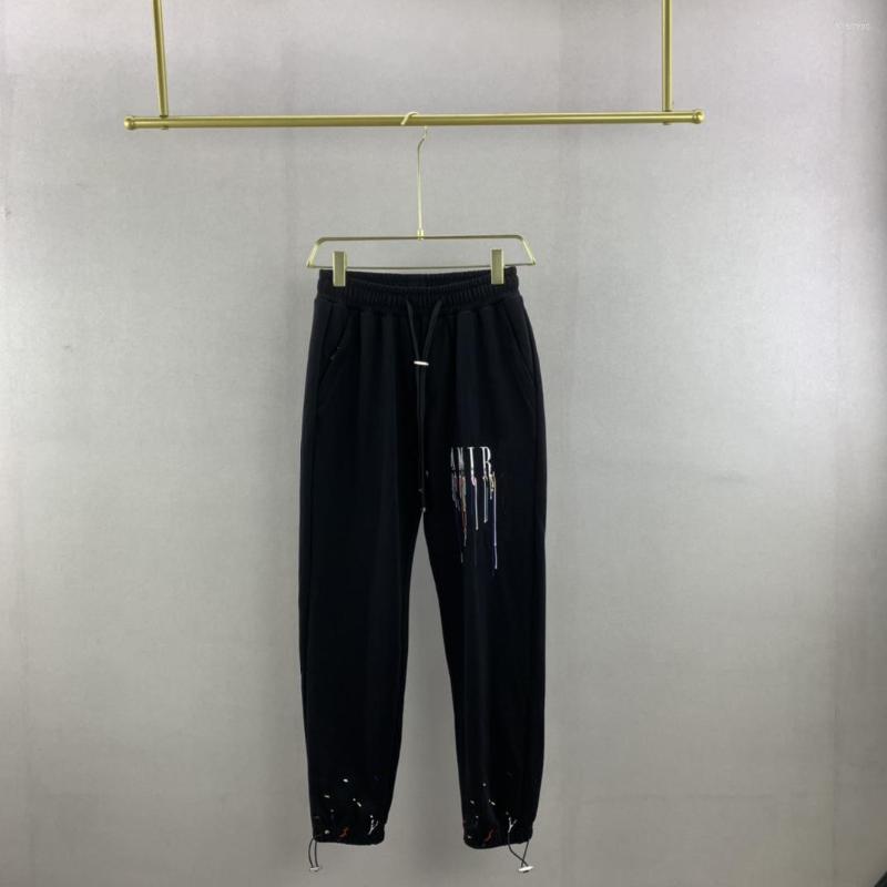 Men' Pants Arrive AMR Sweatpants Ink Splash Emboridery Letter High Quality 1:1 Drawstring Long Women Men Streetwear, Black
Men' Pants Arrive AMR Sweatpants Ink Splash Emboridery Letter High Quality 1:1 Drawstring Long Women Men Streetwear, Black
