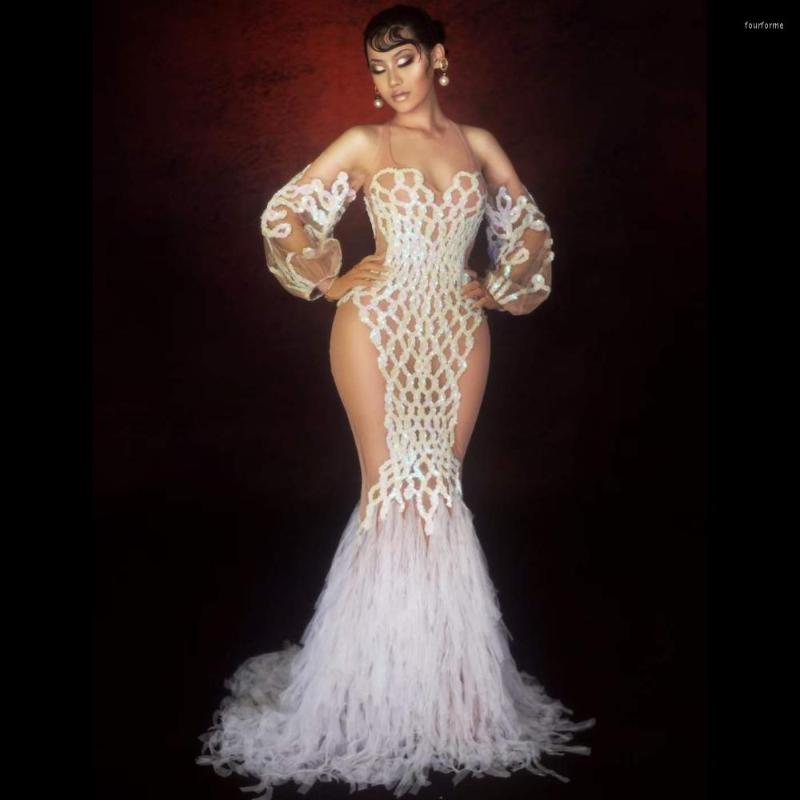 Stage Wear Spaghetti Strap Nude Sexy Sequins Lace Folds Women Long Dress Evening Party Clothing Wedding Singer Perform Costumes
Stage Wear Spaghetti Strap Nude Sexy Sequins Lace Folds Women Long Dress Evening Party Clothing Wedding Singer Perform Costumes