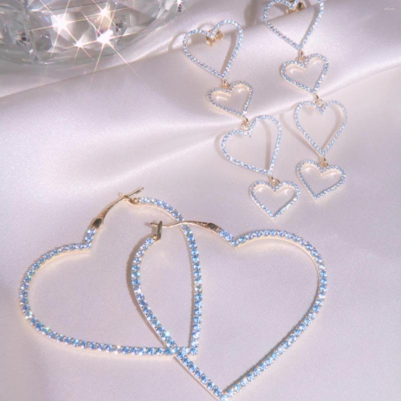 Hoop Earrings Gold Color White Blue Pink CZ Hollow Heart Shaped Earring For Women 2023 Valentine's Gift Fashion Jewelry
Hoop Earrings Gold Color White Blue Pink CZ Hollow Heart Shaped Earring For Women 2023 Valentine's Gift Fashion Jewelry