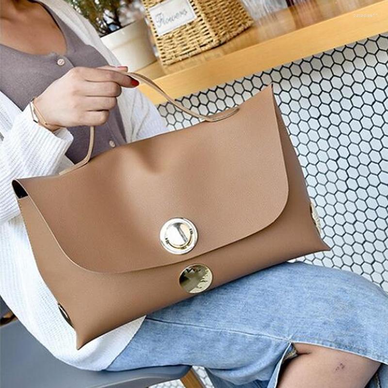 Evening Bags Metal Round Buckle 2023 Fashion High-quality PU Leather Women's Designer Handbag High Capacity Shoulder, Khaki
Evening Bags Metal Round Buckle 2023 Fashion High-quality PU Leather Women's Designer Handbag High Capacity Shoulder, Khaki
