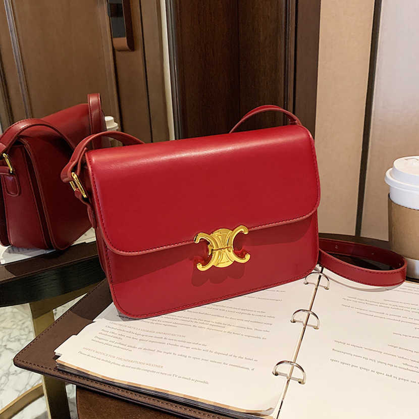 women's Women's Small Square Crossbody One Shoulder PU Bag one-shoulder simple messenger handbag purse, Red6
women's Women's Small Square Crossbody One Shoulder PU Bag one-shoulder simple messenger handbag purse, Red6