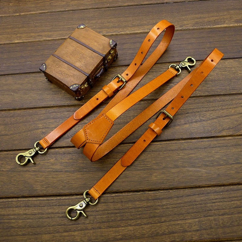 Suspenders NWE Ginger leather suspender light brown with hook and buckle strap braces for men women 230217
Suspenders NWE Ginger leather suspender light brown with hook and buckle strap braces for men women 230217