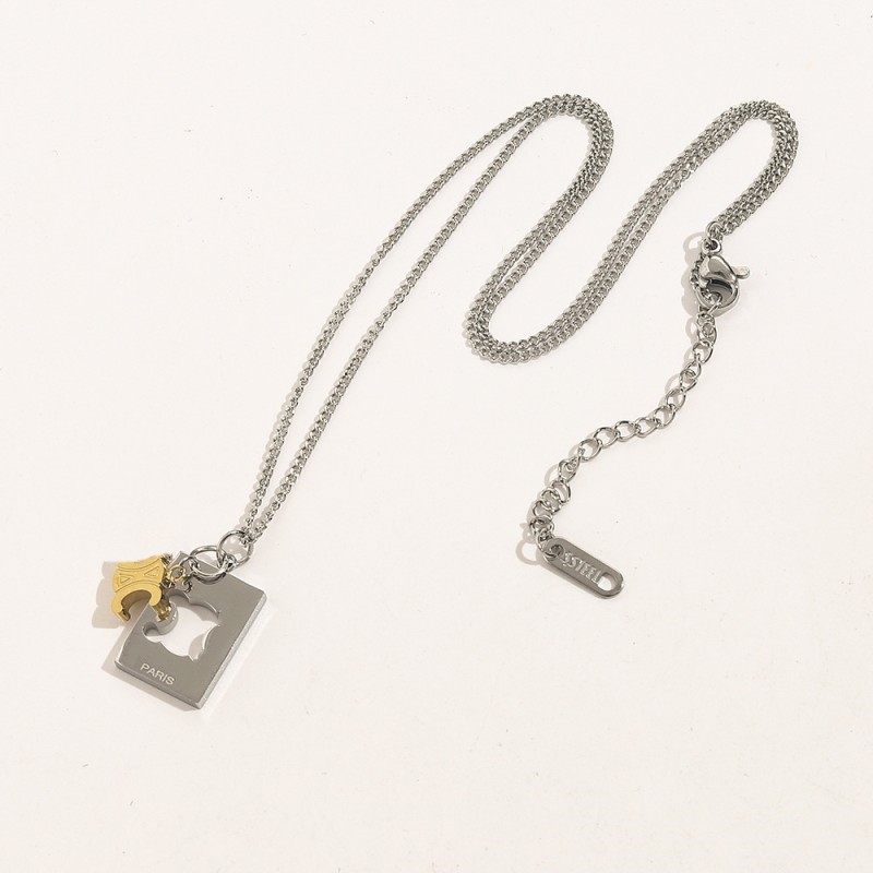 Two-color patchwork necklace women clover necklace designer jewelry womens 18K gold plated pendant necklaces mens cuban link chain luxury silver chains charm party
Two-color patchwork necklace women clover necklace designer jewelry womens 18K gold plated pendant necklaces mens cuban link chain luxury silver chains charm party