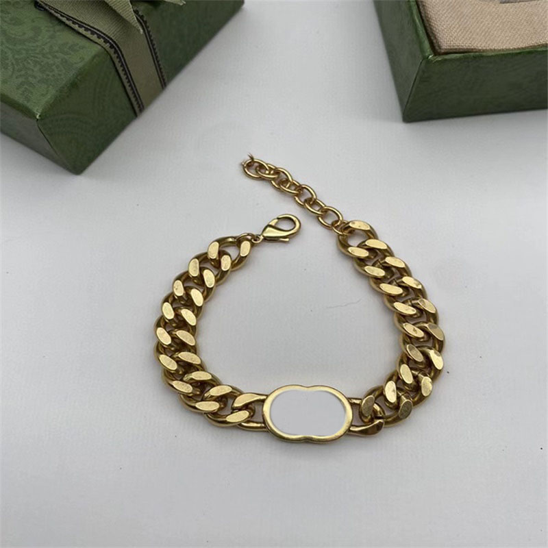 Womens gold color charm mens jewellery bracelets couples for teen girls luxury tiktok valentine s day designer letter rhinestone peals diamond men bracelet E23
Womens gold color charm mens jewellery bracelets couples for teen girls luxury tiktok valentine s day designer letter rhinestone peals diamond men bracelet E23