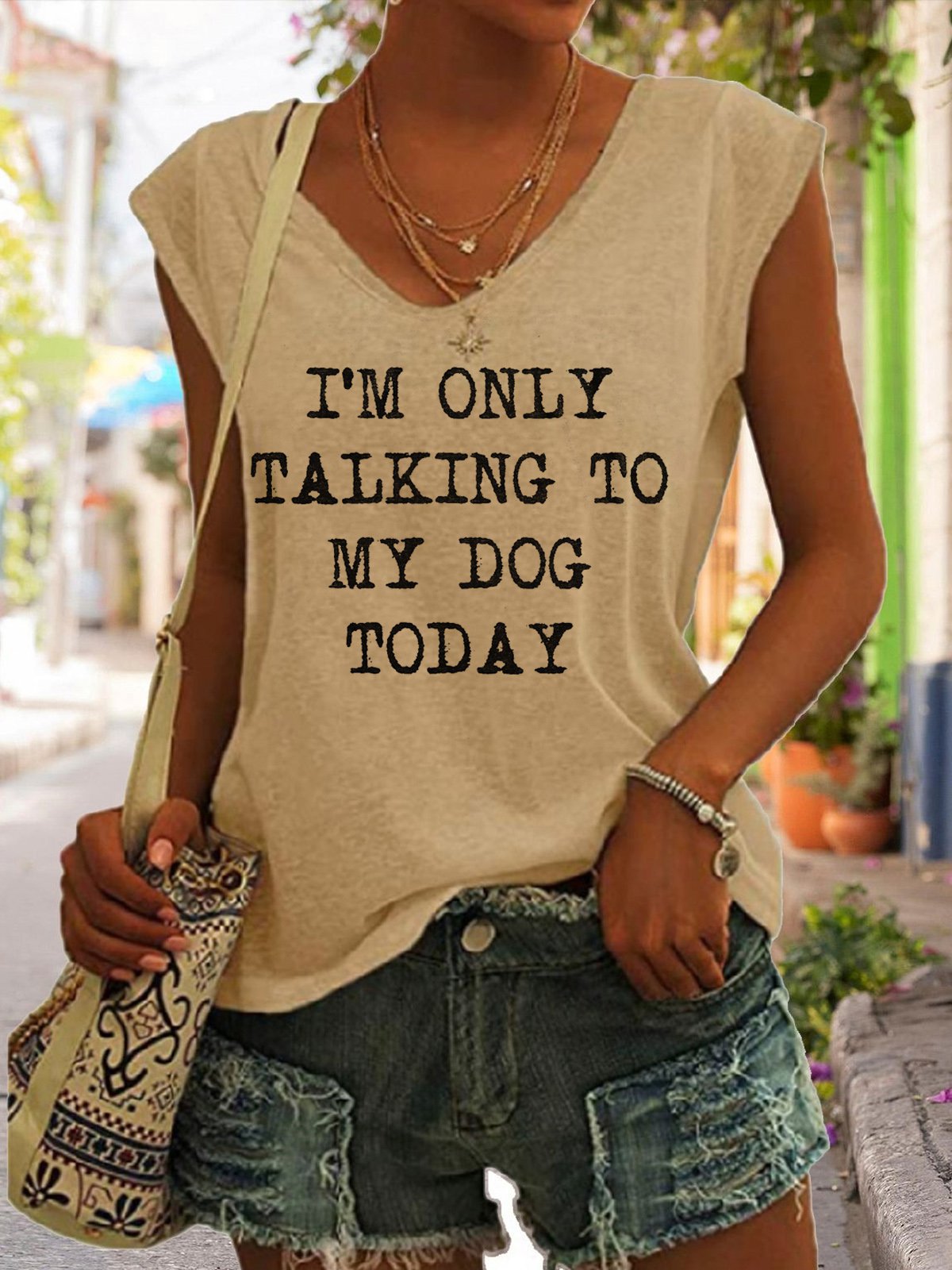 A patterned women's T-shirt featuring European and American women's short-sleeved top pullover, Silver
A patterned women's T-shirt featuring European and American women's short-sleeved top pullover, Silver