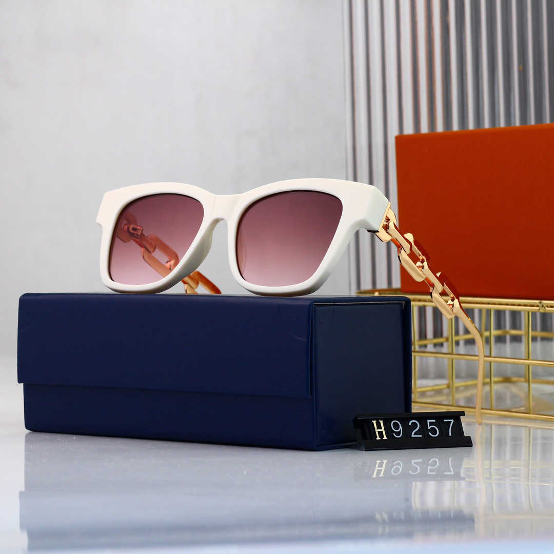 Designer Sunglass Cycle Luxurious Casual Fashion Woman Mens New Personality Trend Full Frame Vintage Baseball Sport Summer Sun Glasses
Designer Sunglass Cycle Luxurious Casual Fashion Woman Mens New Personality Trend Full Frame Vintage Baseball Sport Summer Sun Glasses