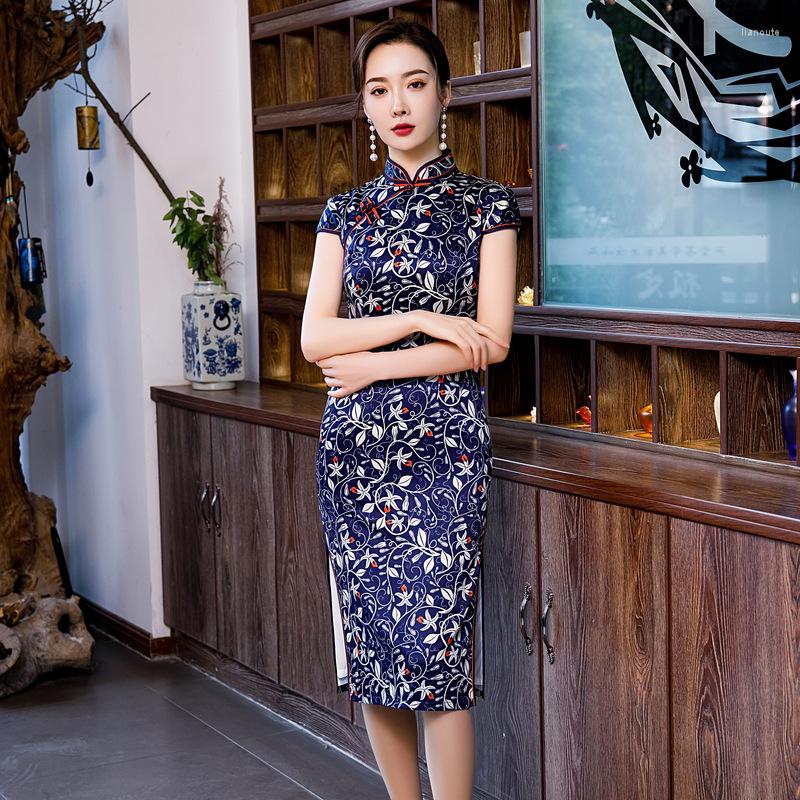 Ethnic Clothing Plus Size 4XL Women Oriental Retro Cheongsam Summer Print Floral Elegant Evening Dress Vintage Chinese Robe Costume Slim
Ethnic Clothing Plus Size 4XL Women Oriental Retro Cheongsam Summer Print Floral Elegant Evening Dress Vintage Chinese Robe Costume Slim