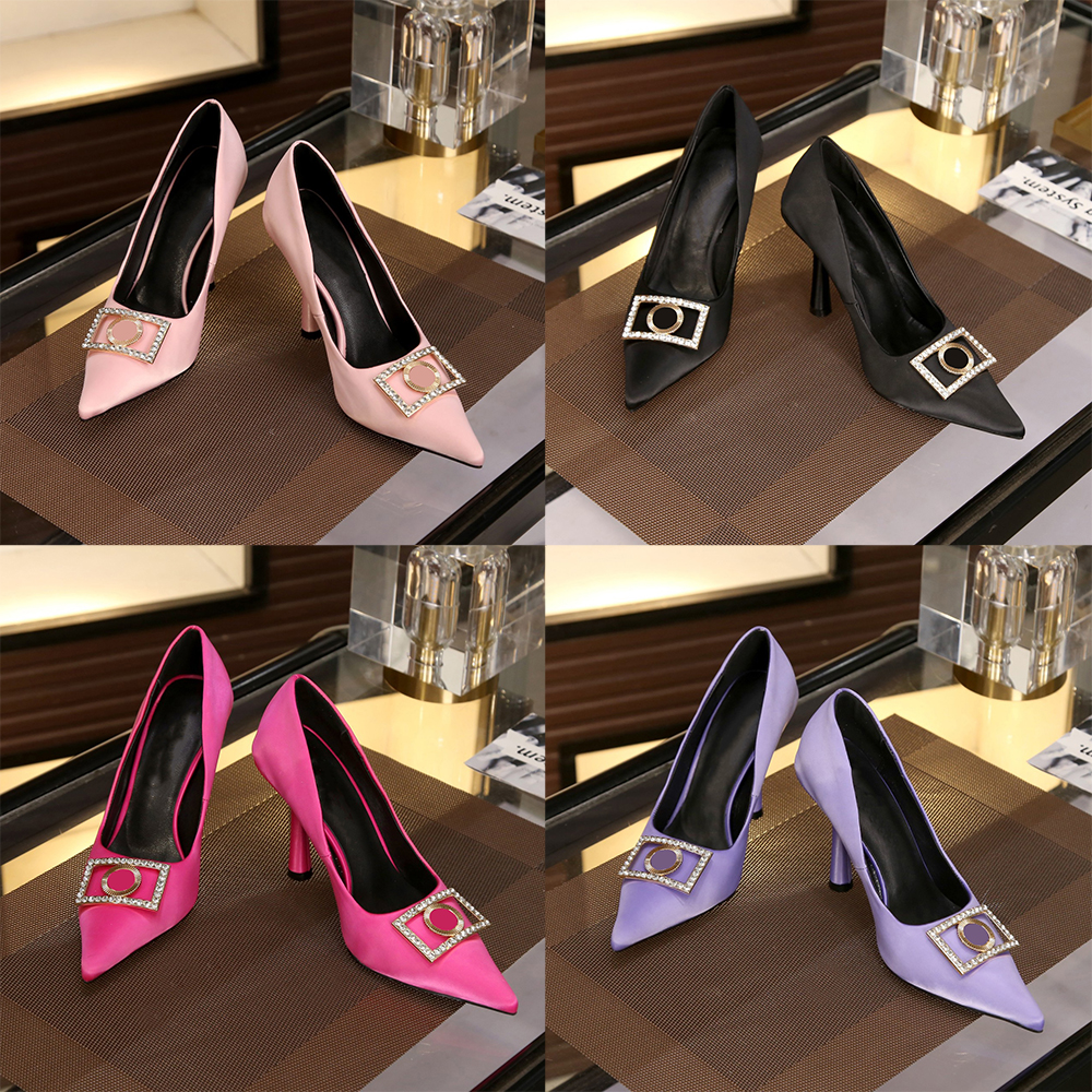 Original Box Women Designer Dress Shoes High Heels Womens Luxurys Patent leather Pumps Lady Wedding10.4cm Heel
Original Box Women Designer Dress Shoes High Heels Womens Luxurys Patent leather Pumps Lady Wedding10.4cm Heel