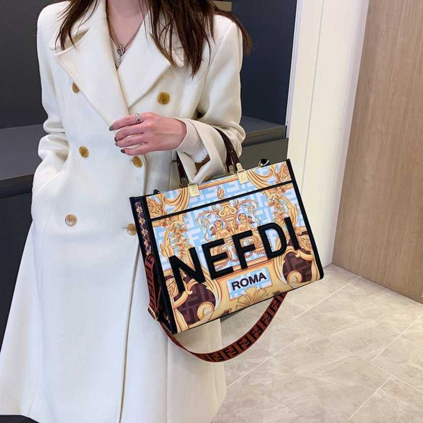 Bag large-capacity portable tote women's cross-body bag one-shoulder simple messenger handbag purse, Red
Bag large-capacity portable tote women's cross-body bag one-shoulder simple messenger handbag purse, Red