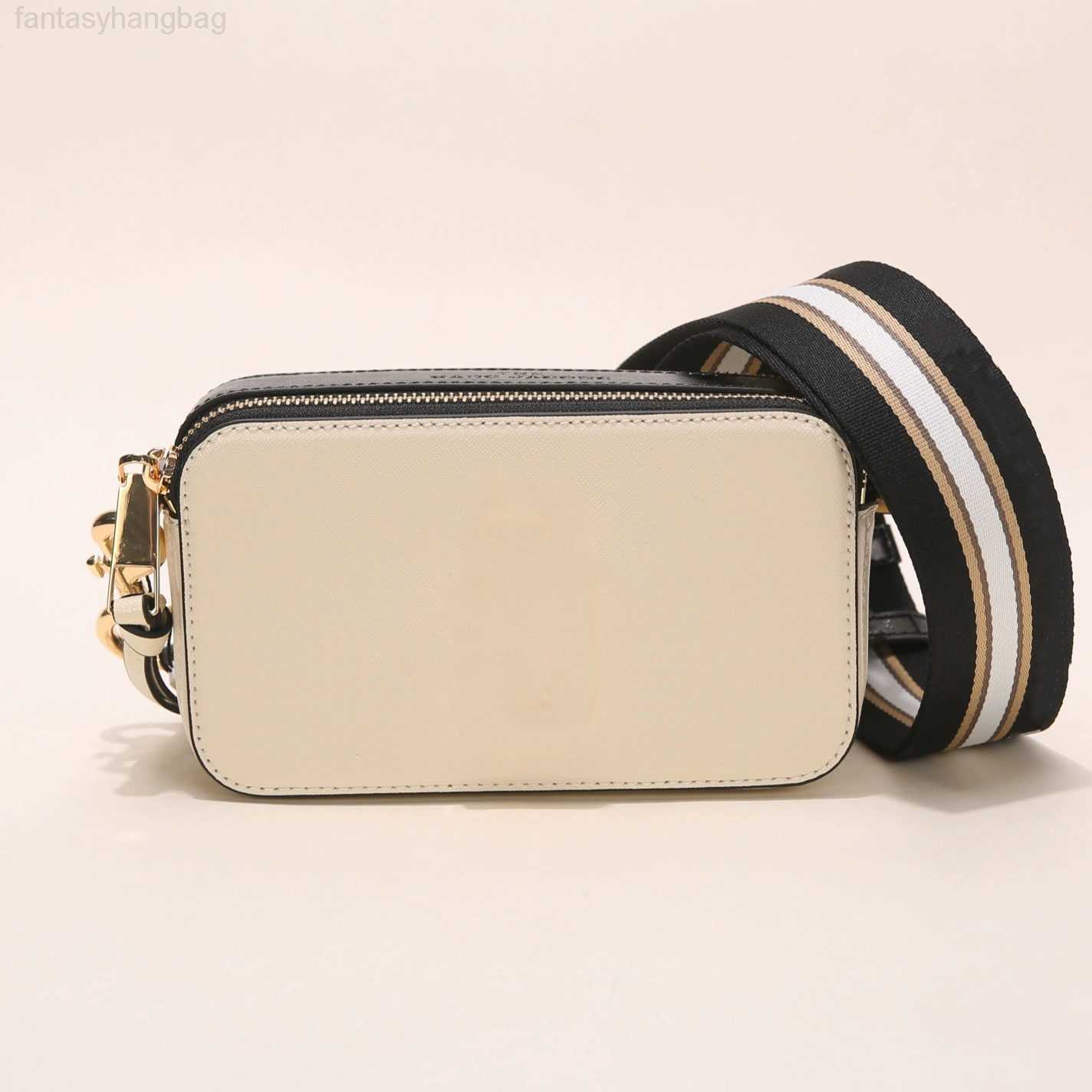 Designer Mini Snapshot Box Shoulder Bags Luxury Fashion Handbag Bags M Wide Strap J Vintage Camera Small Crossbody Messenger Bag Women Cross, 11
Designer Mini Snapshot Box Shoulder Bags Luxury Fashion Handbag Bags M Wide Strap J Vintage Camera Small Crossbody Messenger Bag Women Cross, 11
