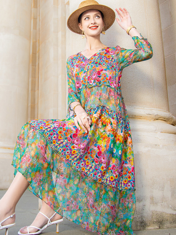 Casual Dresses High Quality Summer Beach Boho Vintage Print Silk V Neck Dress Elegant Party Robe Designer Vestidos Loose Midi 230217, Beige
Casual Dresses High Quality Summer Beach Boho Vintage Print Silk V Neck Dress Elegant Party Robe Designer Vestidos Loose Midi 230217, Beige