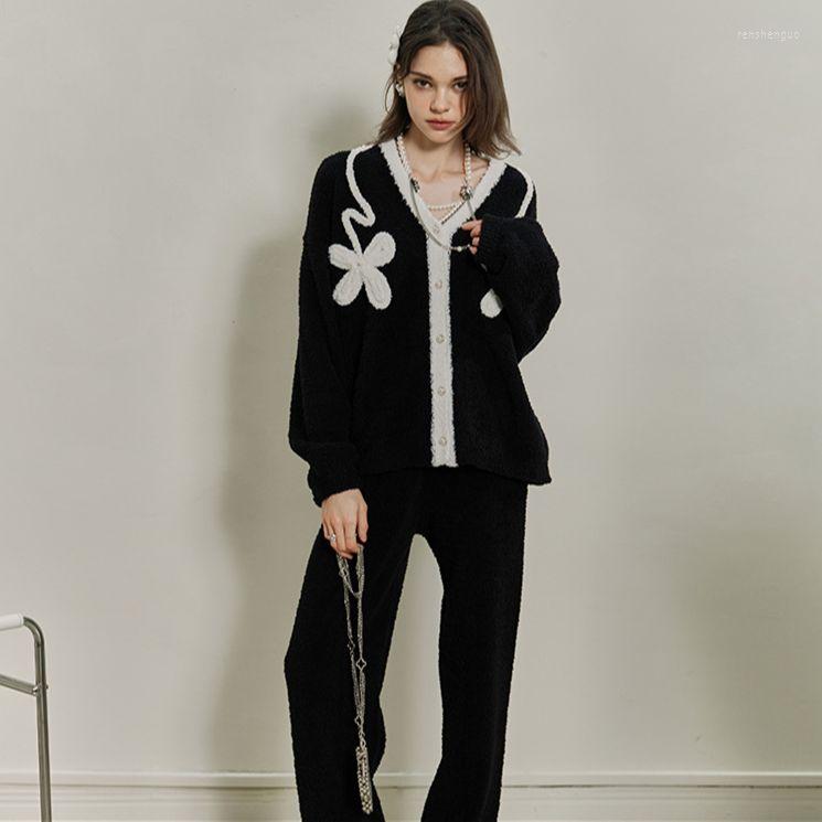 Women's Sleepwear Pajamas Woman Wniter Autumn Stylish Eegant Cardigan Housecoat Lady Pyjamas INS Fashion Pajama Suitable 42-70KG, White
Women's Sleepwear Pajamas Woman Wniter Autumn Stylish Eegant Cardigan Housecoat Lady Pyjamas INS Fashion Pajama Suitable 42-70KG, White