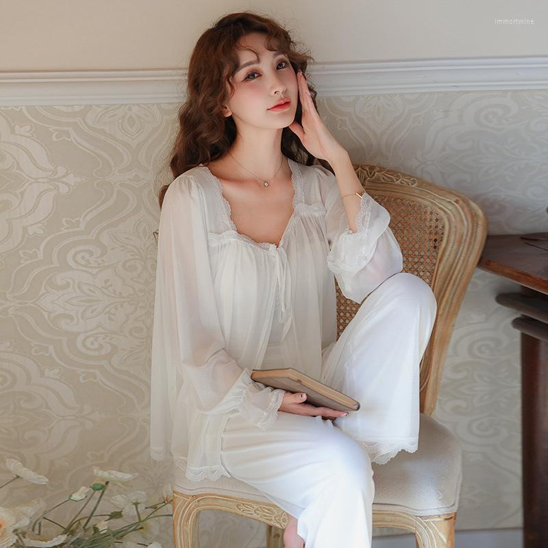 Women's Sleepwear 3Pcs Autumn Winter Pajamas Women's Shawl Sling Fashion Sexy Pants Lace Princess Gentle Comfortable Home Clothes Women, White
Women's Sleepwear 3Pcs Autumn Winter Pajamas Women's Shawl Sling Fashion Sexy Pants Lace Princess Gentle Comfortable Home Clothes Women, White