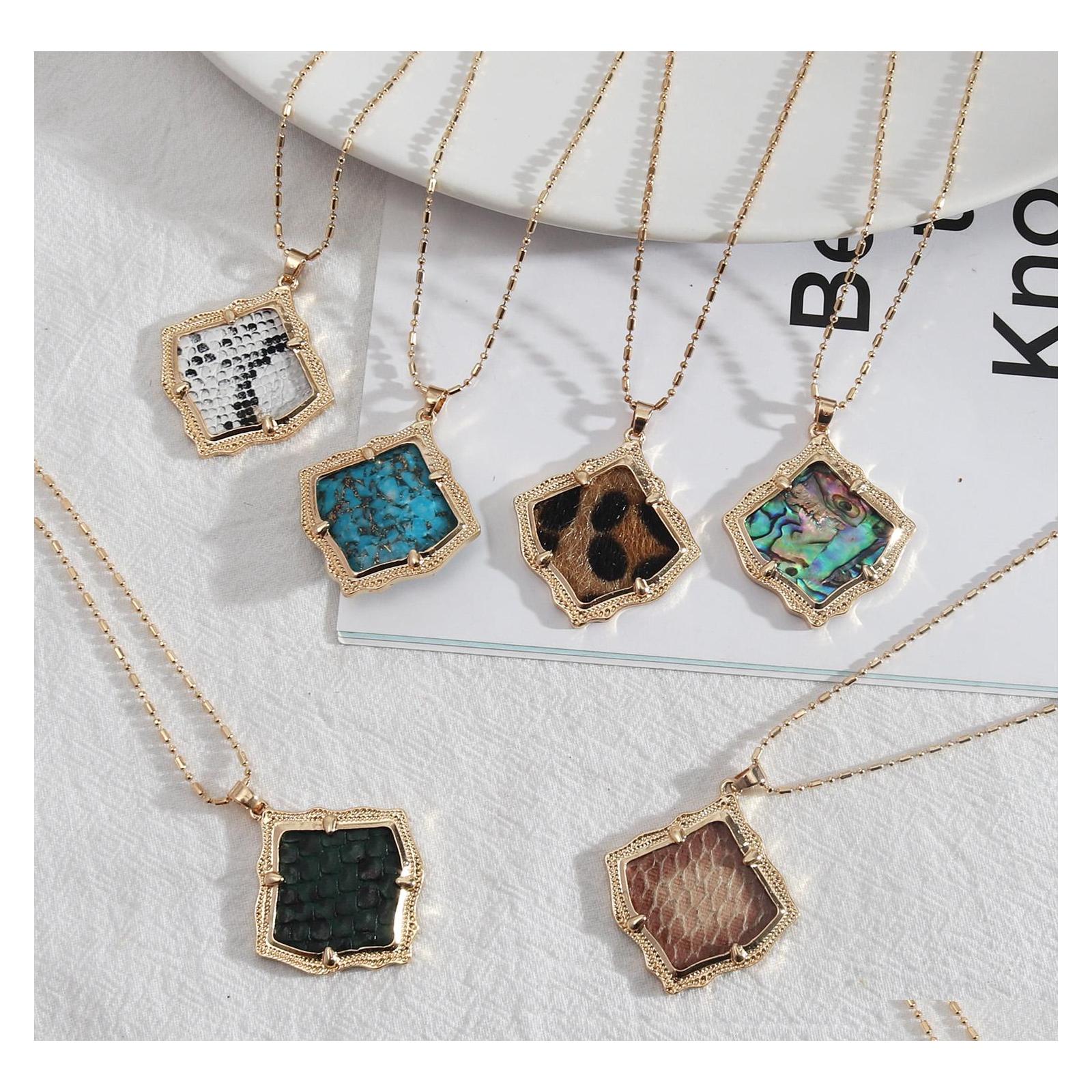 Pendant Necklaces Inspired Abalone Shell Papper Leopard Leather Snakeskin Long Chain Sweater Necklace Geometric Women Jewelry Drop D Dhg79
Pendant Necklaces Inspired Abalone Shell Papper Leopard Leather Snakeskin Long Chain Sweater Necklace Geometric Women Jewelry Drop D Dhg79