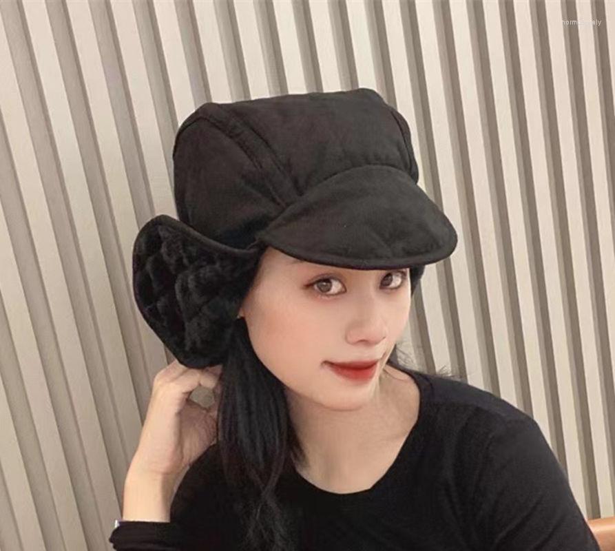 Berets 948517 Women Winter Keep Warm Hat Bomber Hats 2023 Female Outdoor Logo Design Fashion Luxury Designer Knitting Knit Cap, Black
Berets 948517 Women Winter Keep Warm Hat Bomber Hats 2023 Female Outdoor Logo Design Fashion Luxury Designer Knitting Knit Cap, Black