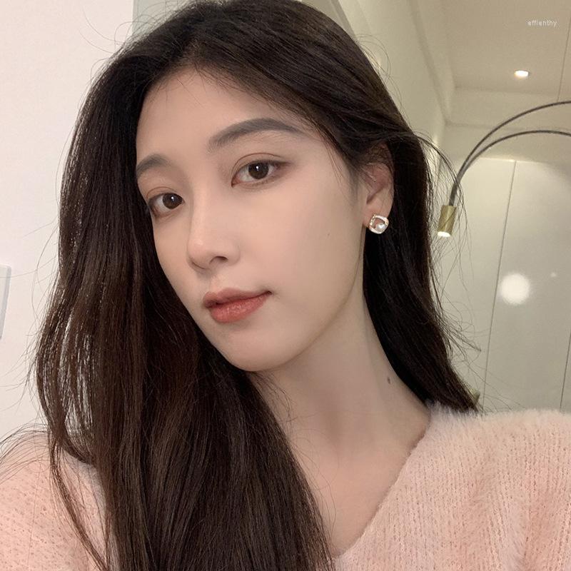 Backs Earrings Exquisite Square Rhinestone Clip On Female Simple Mosquito Incense Without Pierced Imitation Pearl Ear Clips
Backs Earrings Exquisite Square Rhinestone Clip On Female Simple Mosquito Incense Without Pierced Imitation Pearl Ear Clips