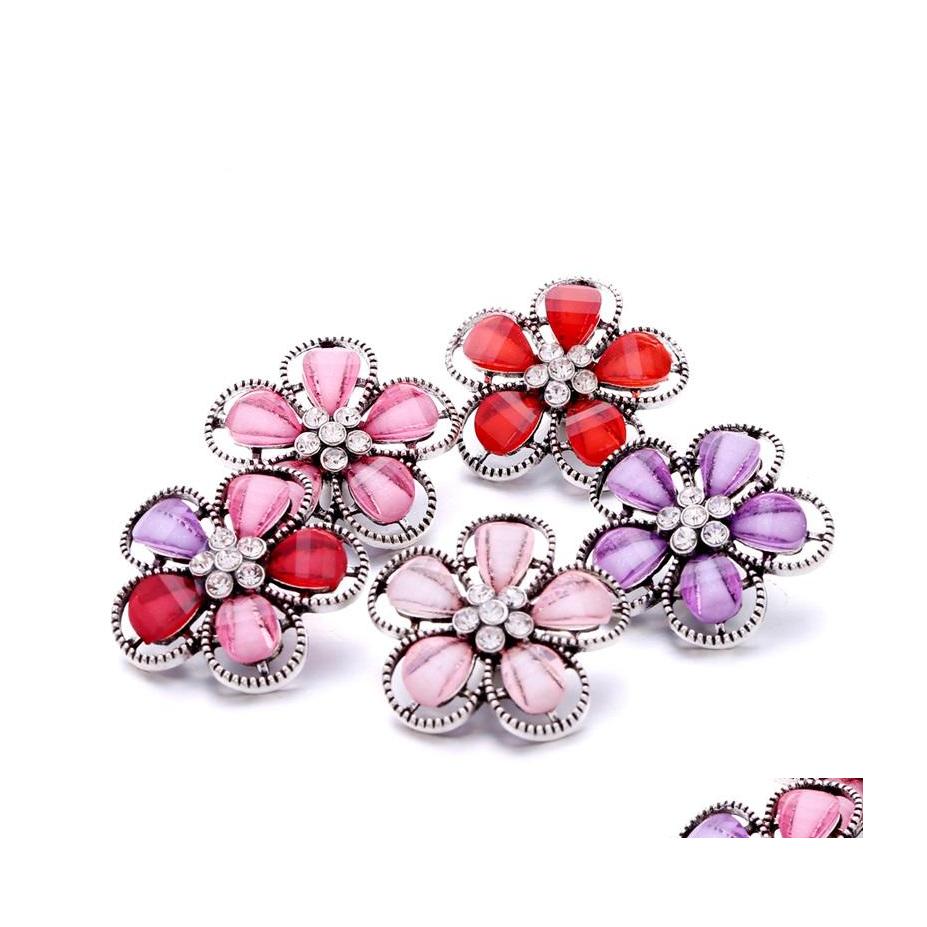 Clasps Hooks Wholesale Hollow Trendy Rhinestone Flower Snap Buttons Clasp 18Mm Metal Decorative Zircon Button Charms For Diy Snaps Dhcdz
Clasps Hooks Wholesale Hollow Trendy Rhinestone Flower Snap Buttons Clasp 18Mm Metal Decorative Zircon Button Charms For Diy Snaps Dhcdz