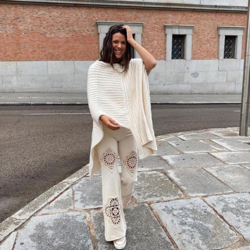 Women' Sweaters XIKOM 2023 Y2K Autumn Women Lvory V Neck Irregular Pullover Knitted Female Vintage Oversize Streetwear Ladies Sweater
Women' Sweaters XIKOM 2023 Y2K Autumn Women Lvory V Neck Irregular Pullover Knitted Female Vintage Oversize Streetwear Ladies Sweater