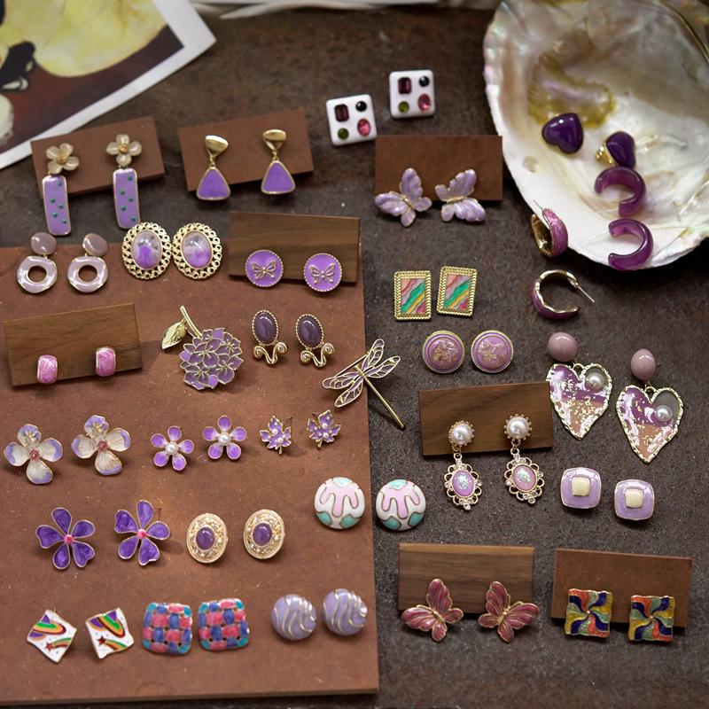 Stud Earrings Vintage Butterfly Heart Flower Irregular Drop Oil Enamel Purple Earring For Women Girls Jewelry AccessoriesStud
Stud Earrings Vintage Butterfly Heart Flower Irregular Drop Oil Enamel Purple Earring For Women Girls Jewelry AccessoriesStud