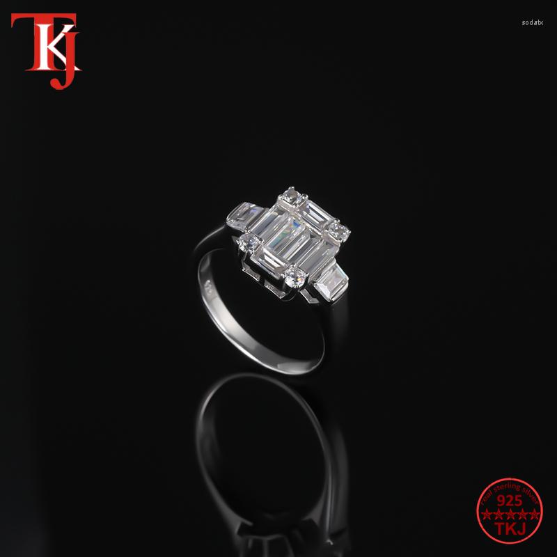 Cluster Rings TKJ Luxury Baguette Cubic Zirconia Engagement Ring For Women Genuine 925 Silver Wedding Band Party Fine Jewelry Gift
Cluster Rings TKJ Luxury Baguette Cubic Zirconia Engagement Ring For Women Genuine 925 Silver Wedding Band Party Fine Jewelry Gift