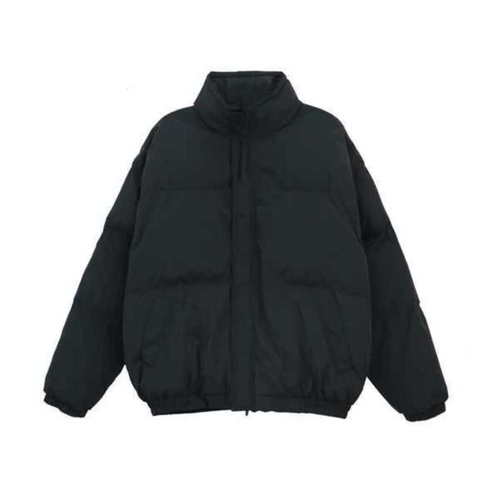 Designer Down Jacket Classic Clothes Winter Lightweight Warm Couple Casual Ess Coat Reflective Laser Men Essentials Jackets Wearq07m
Designer Down Jacket Classic Clothes Winter Lightweight Warm Couple Casual Ess Coat Reflective Laser Men Essentials Jackets Wearq07m