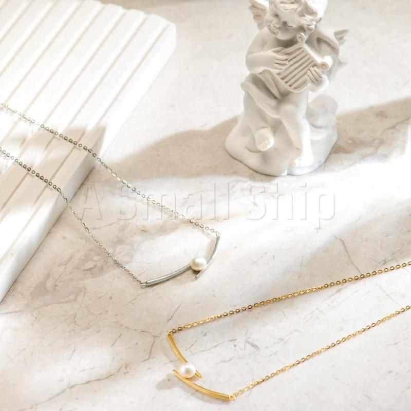 Chains S925 Sterling Silver Fashion Pearl Women Necklace Exquisite 18K Gold Pendant Jewelry
Chains S925 Sterling Silver Fashion Pearl Women Necklace Exquisite 18K Gold Pendant Jewelry