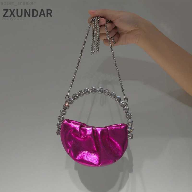 Color Diamonds Evening Clutch Bags 2022 Women Metal Handle Shiny Crystal Small Purses High Quality Chain Shoulder Bag Trending, Black
Color Diamonds Evening Clutch Bags 2022 Women Metal Handle Shiny Crystal Small Purses High Quality Chain Shoulder Bag Trending, Black
