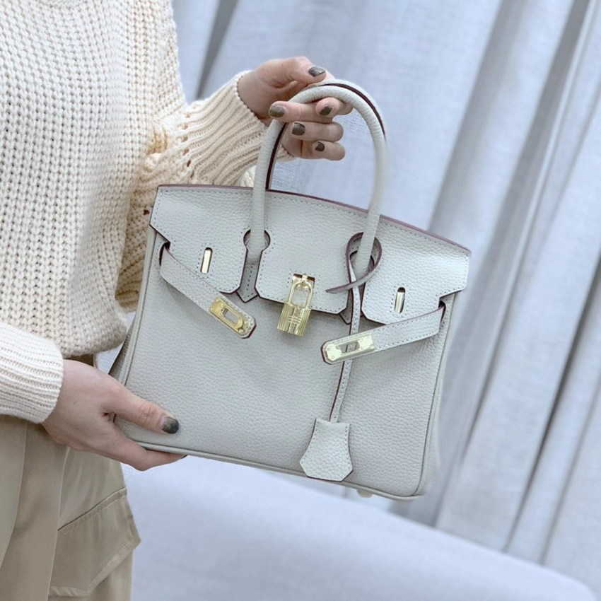 high quality women handbag lychee pattern layer leather women bag ladies embossed shoulder bags, Pearl white
high quality women handbag lychee pattern layer leather women bag ladies embossed shoulder bags, Pearl white