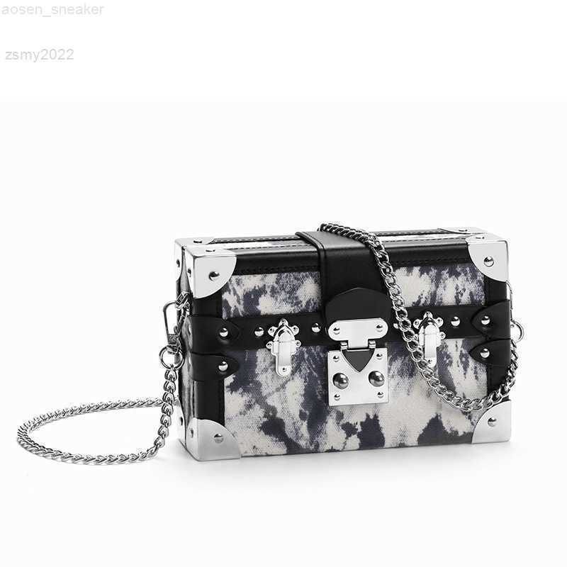 Luxury Brand Woman Fashion Elegant Trunk PU Leather Hard Buckle Closure Shoulder Bag, B21305-pink
Luxury Brand Woman Fashion Elegant Trunk PU Leather Hard Buckle Closure Shoulder Bag, B21305-pink