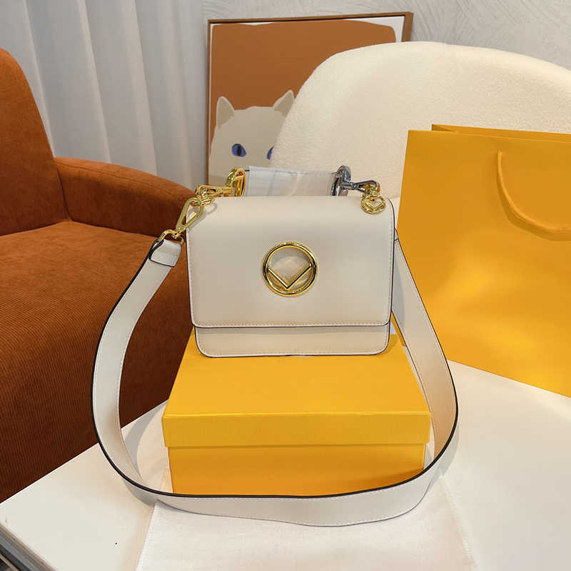 designer bag handbag shoulder bags for women purses Fashion Letters Print baguette crossbody bag lady messenger hand bags 230218, Beige
designer bag handbag shoulder bags for women purses Fashion Letters Print baguette crossbody bag lady messenger hand bags 230218, Beige