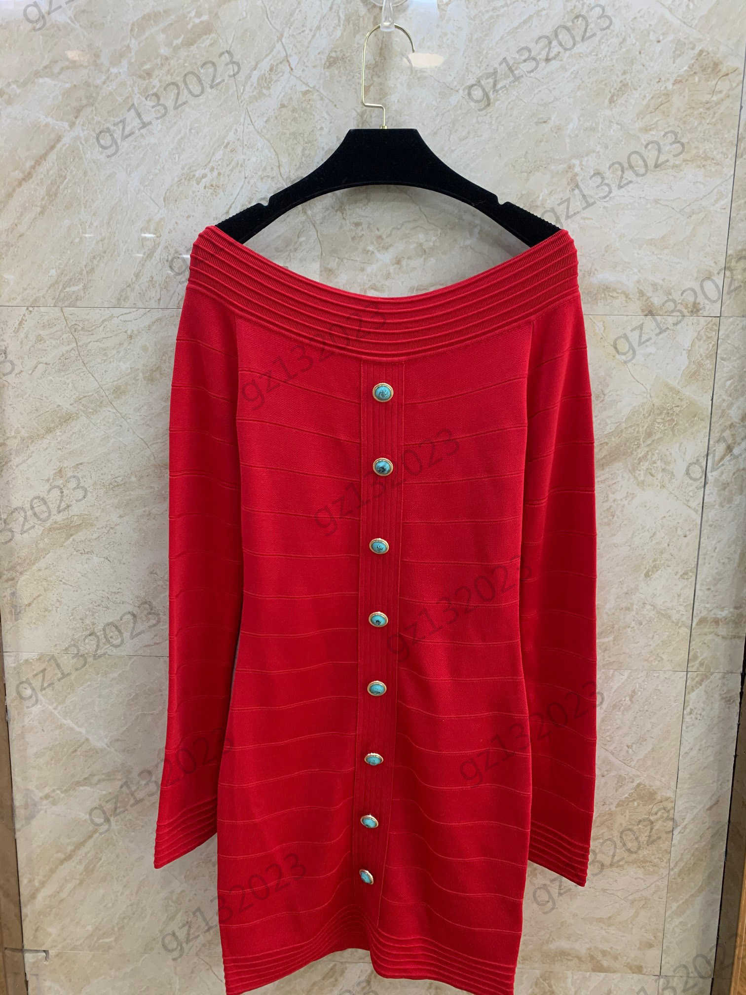 Coloured Painting Dress One-line Collar Stripes Embellished Long Sleeves Dress Back Zipper Open Corset Waist Cut Slim Hip Maxiskit Dresses For Women Elegant
Coloured Painting Dress One-line Collar Stripes Embellished Long Sleeves Dress Back Zipper Open Corset Waist Cut Slim Hip Maxiskit Dresses For Women Elegant