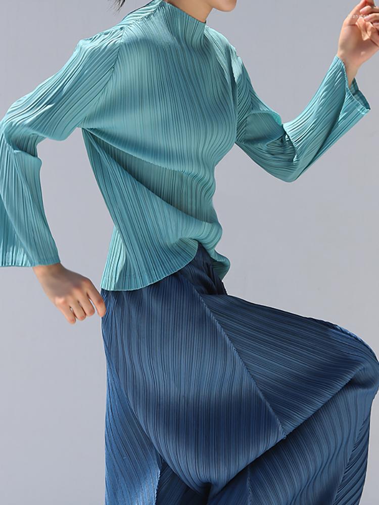 Women's T Shirts Miyake Pleated Long Sleeve Tops High Neck Solid Color Loose T-shirt Casual Ladies Shirt, Beige
Women's T Shirts Miyake Pleated Long Sleeve Tops High Neck Solid Color Loose T-shirt Casual Ladies Shirt, Beige