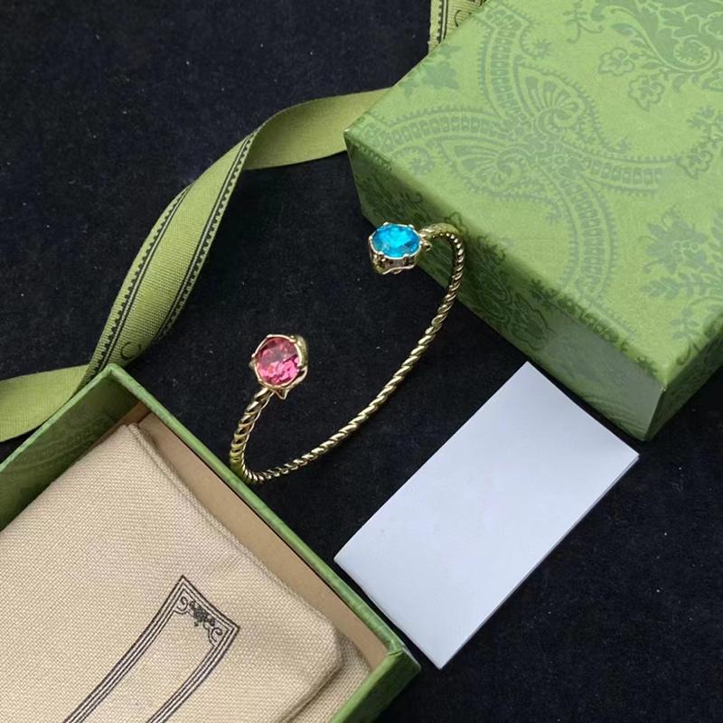 Brand Vintage Copper Lion Bangle Bracelets Womens Luxury Charm Shining Pink Blue Crystal Open Bracelet Bangles Party Jewelry Gift
Brand Vintage Copper Lion Bangle Bracelets Womens Luxury Charm Shining Pink Blue Crystal Open Bracelet Bangles Party Jewelry Gift