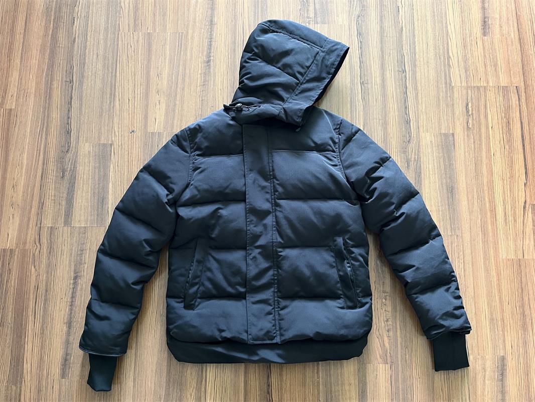 Mens Down Jackets Puffer Arctic Veste Homme Outdoor Designer Winter Jassen Outerwear Goode Hooded Fourrure Manteau Thick Warm Coat Hiver Parka Doudoune, Green camouflage
Mens Down Jackets Puffer Arctic Veste Homme Outdoor Designer Winter Jassen Outerwear Goode Hooded Fourrure Manteau Thick Warm Coat Hiver Parka Doudoune, Green camouflage