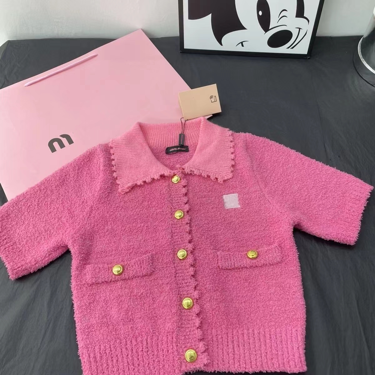 2023 women' new sweater Korean fashion lantern sleeve soft mohair o-neck sweater autumn and spring pullover knitted short top, Red
2023 women' new sweater Korean fashion lantern sleeve soft mohair o-neck sweater autumn and spring pullover knitted short top, Red