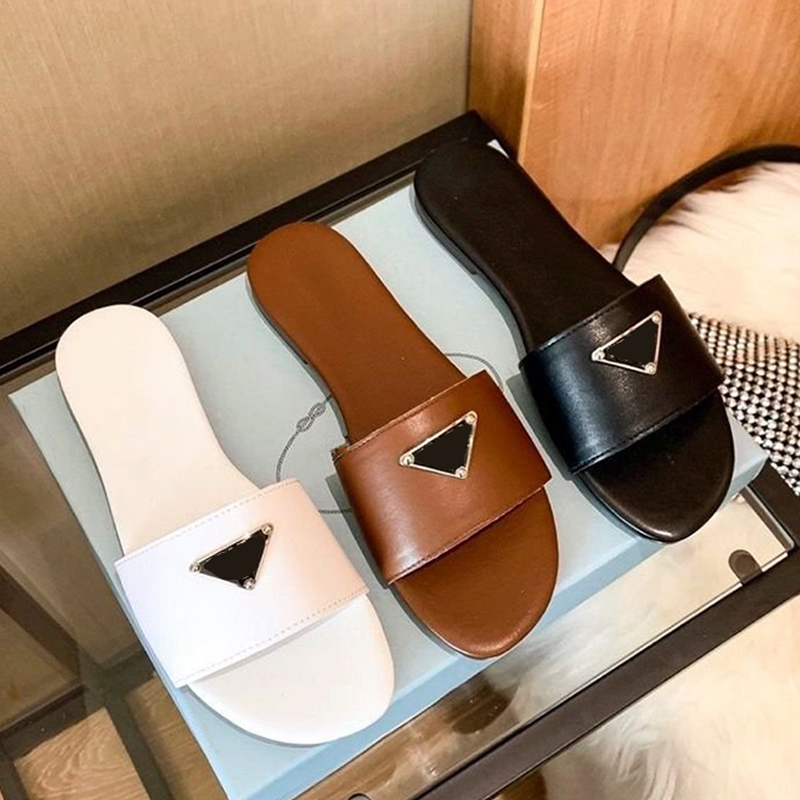 Flip-flops Beach Sandals Flat Sandals High Version of P Home Triangle Label Slippers Female Spring and Summer Wearing Red Net, White
Flip-flops Beach Sandals Flat Sandals High Version of P Home Triangle Label Slippers Female Spring and Summer Wearing Red Net, White