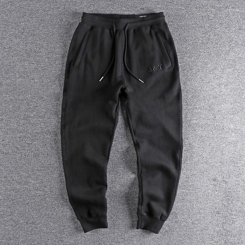 Men' Pants Autumn Thick Woolen Texture Knitted Casual Men' Embroidered Letters American Trend Loose Leggings Simple Trouser 365, Black
Men' Pants Autumn Thick Woolen Texture Knitted Casual Men' Embroidered Letters American Trend Loose Leggings Simple Trouser 365, Black