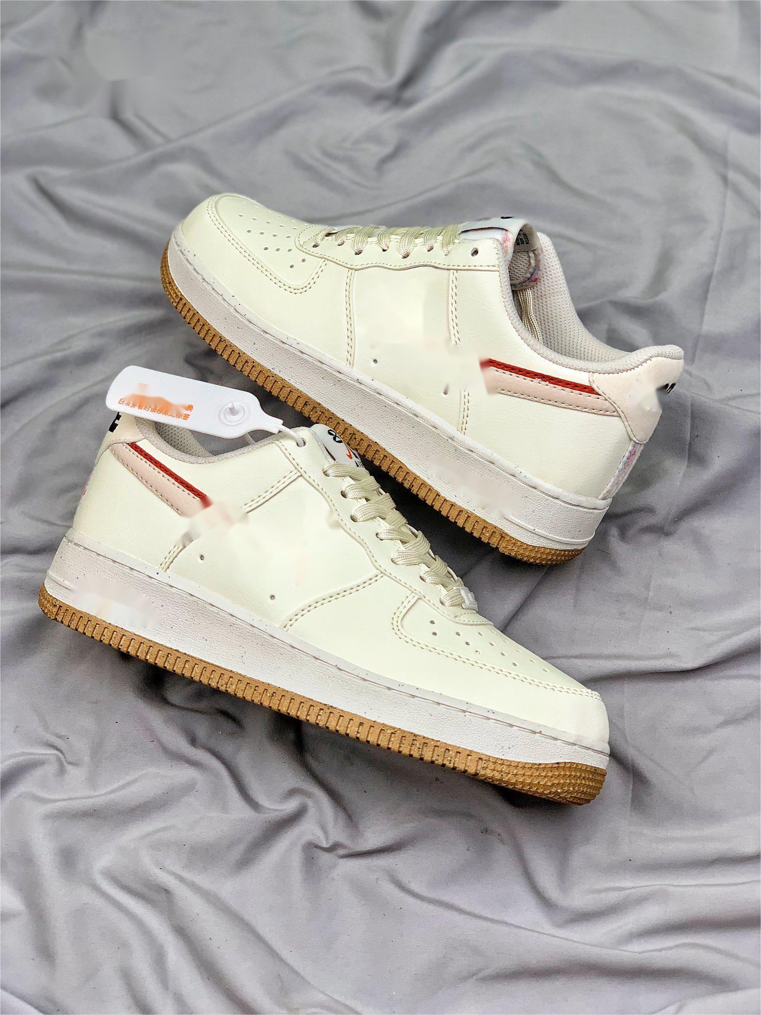 2023 new Shoes Low Designer Og 1 Running Shoes Men Women Sneakers Size 36-46 leather shoe with box fashion high-quality, Customize
2023 new Shoes Low Designer Og 1 Running Shoes Men Women Sneakers Size 36-46 leather shoe with box fashion high-quality, Customize