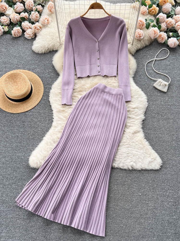 Work Dresses V-neck Single Breasted Sweater Cardigan High Waist Pleated Fishtail Skirt Slim Fashion Suit Autumn Women' Casual 2-piece, Black
Work Dresses V-neck Single Breasted Sweater Cardigan High Waist Pleated Fishtail Skirt Slim Fashion Suit Autumn Women' Casual 2-piece, Black